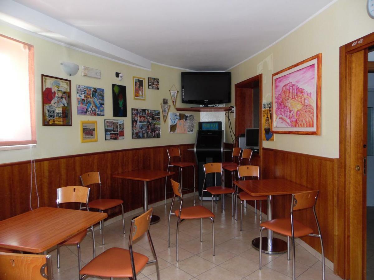 Coste Del Hotel