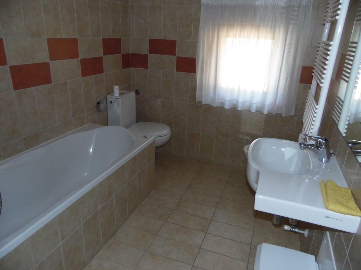 Coste Del Hotel